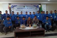 Pengurus APRI Sulbar foto bersama di acara Muswil I  Aula Asrama Haji Mamuju, Kompleks BTN Graha Nusa, Mamuju, Senin-Selasa, 30-31 Desmber 2024.