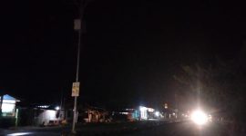 Lampu Jalan di Jl Lingkar Bandara Tampa Padang Mamuju, ingkungan Sampoang, Kelurahan Sinyonyoi, Kecamatan Kalukku, Kabupaten Mamuju, Sulawesi Barat (Sulbar) mengeluhkan kondisi lampu jalan yang mati di sepanjang Jl Lingkar Bandara Tampa Padang.