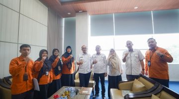 Kepala Dinas ESDM Sulbar dan BPS Audiensi dengan Gubernur, Bahas Pendataan Pelanggan Listrik Terintegrasi DTKS