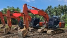 Ilustrasi 3 Alat Berat.