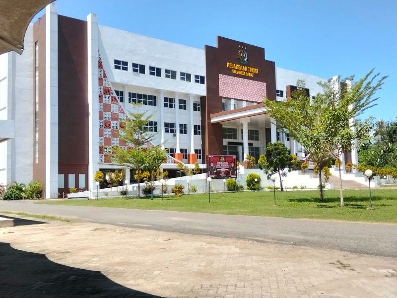 kantor Kejaksaan Tinggi Sulawesi Barat